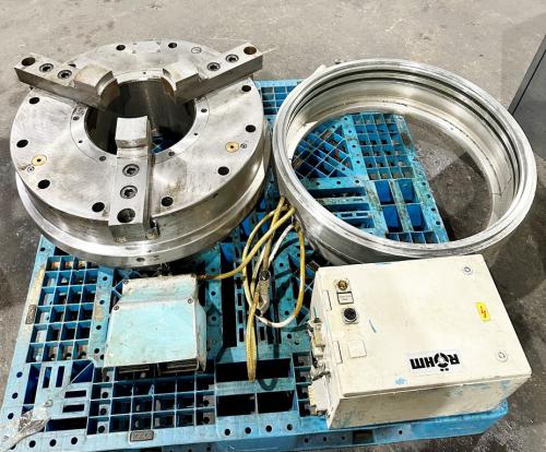 Chuck neum&aacute;tico Rohm/ATS BP640-275, 25", agujero 10-3/4", #CB4722, US$4250.